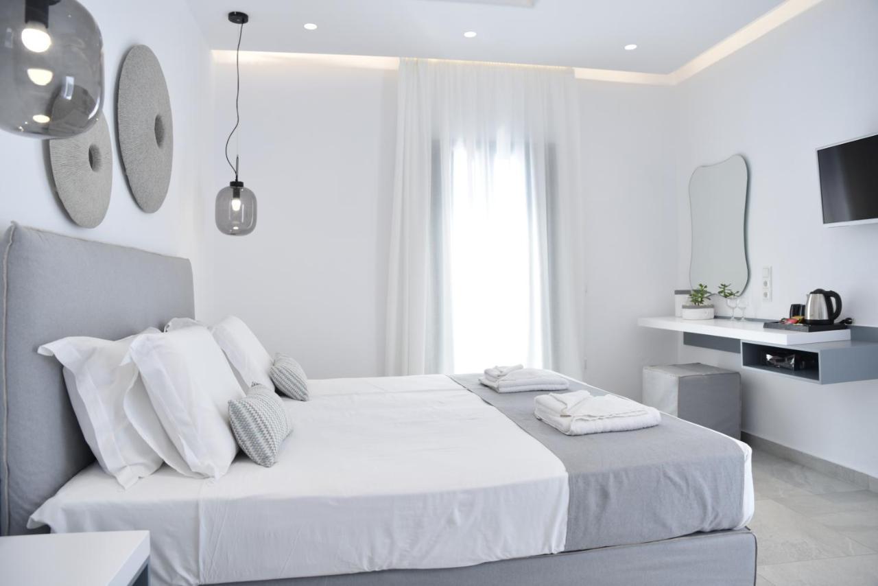 Crystal Mare Suites Naxos City Exterior foto