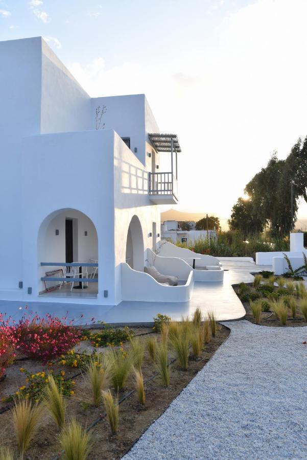 Crystal Mare Suites Naxos City Exterior foto